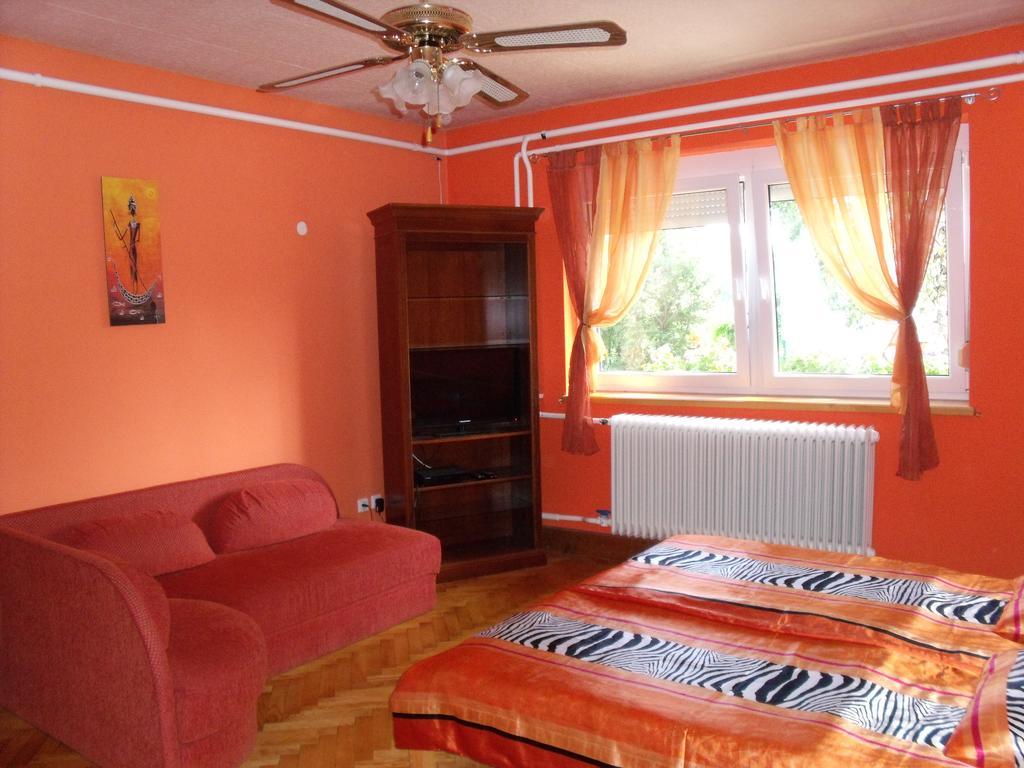 Viola Vendégház Kehidakustány Exterior foto