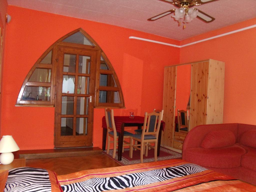 Viola Vendégház Kehidakustány Exterior foto